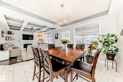 Interior photo 4 of 69 CARAGANA