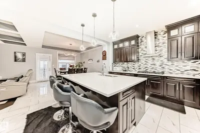 Interior photo 2 of 69 CARAGANA