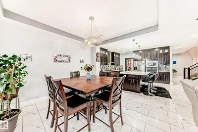 Interior photo 3 of 69 CARAGANA