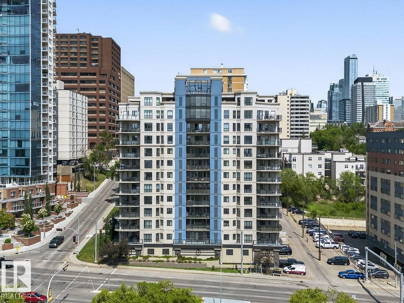 #702 9707 106 ST NW, Edmonton - 2 bedroom Apartment for sale