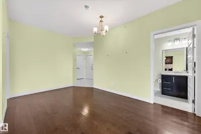 Interior photo 4 of #413 10530 56 AV NW