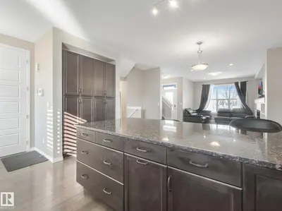 Interior photo 4 of 8119 CHAPPELLE WY SW