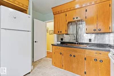 Interior photo 2 of 7703 77 Avenue NW