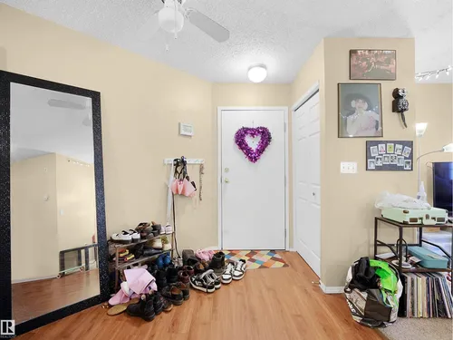 #10 10331 106 ST NW, Edmonton - $179,999