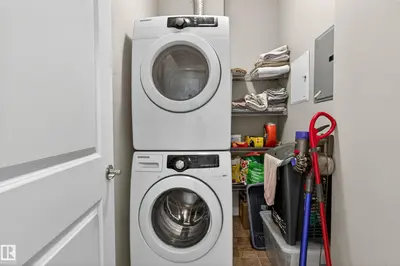 Interior photo 4 of #409 2584 ANDERSON WY NW