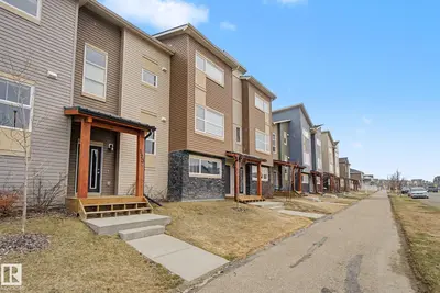 Interior photo 1 of #121 401 SOUTHFORK DR