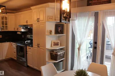 Interior photo 4 of 5110 54A Street