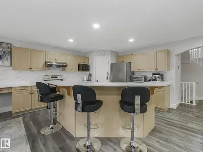 Interior photo 2 of 1150 MCALLISTER CT SW