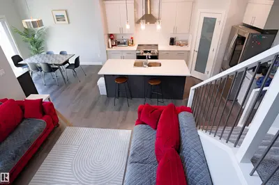 Interior photo 3 of 111 KINGSBURY CI