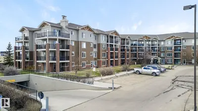 Interior photo 1 of #307 3719 WHITELAW LN NW SW