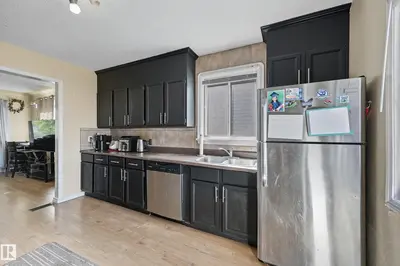 Interior photo 2 of 11908 71 ST NW