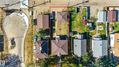 Interior photo 1 of 11908 71 ST NW