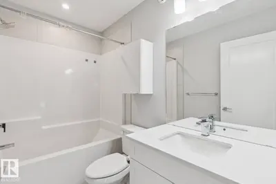 Interior photo 4 of #79 1304 RUTHERFORD RD SW