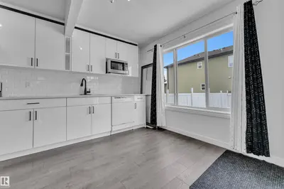 Interior photo 4 of 208 79 ST SW