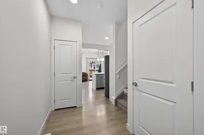 Interior photo 1 of #51 603 Orchards BV SW SW