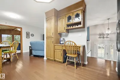 Interior photo 2 of 52308 RGE ROAD 225 E