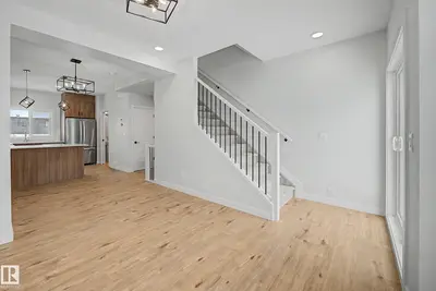 Interior photo 3 of #24 6214 CARTMELL CT SW