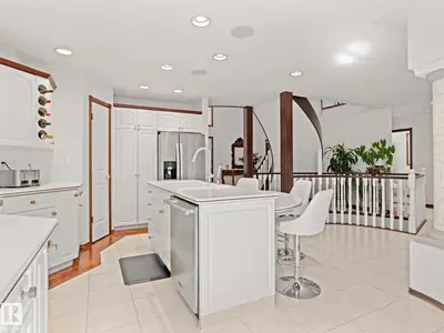 Interior photo 4 of 29 OAKDALE PL