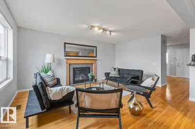 Interior photo 2 of 45 LANDON CR