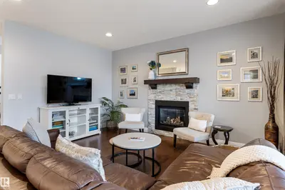 Interior photo 3 of 1981 AINSLIE LINK LI SW