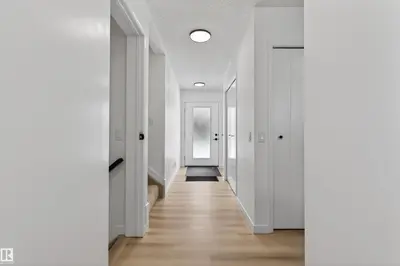 Interior photo 1 of 6002 52 AV