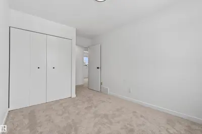 Interior photo 4 of 6002 52 AV