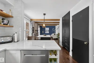 Interior photo 3 of 26 MALVERN DRIVE