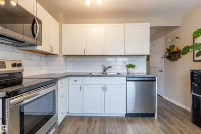 Interior photo 4 of 15 Walden PA