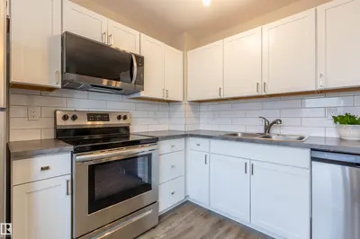 Interior photo 3 of 15 Walden PA