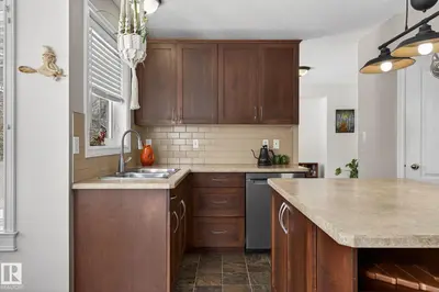 Interior photo 3 of 24 FORREST PL