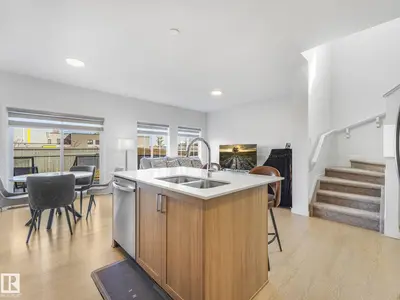 Interior photo 2 of 4851 KINNEY RD SW