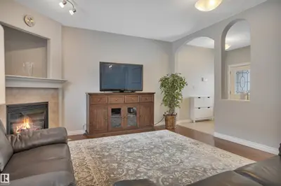 Interior photo 2 of #123 89 RUE MONETTE