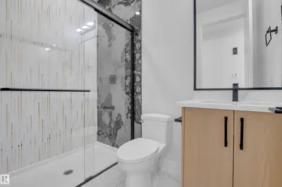 Interior photo 2 of 415 Pine PT