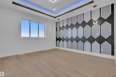 Interior photo 1 of 417 PINE PT