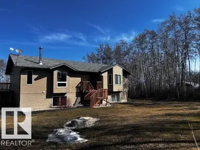 Interior photo 1 of 25 46324 Township road 611