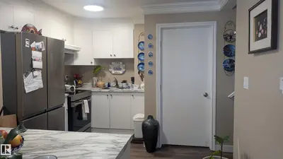 Interior photo 4 of 11724 88 Street NW