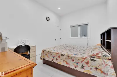 Interior photo 4 of 1704 19 ST NW