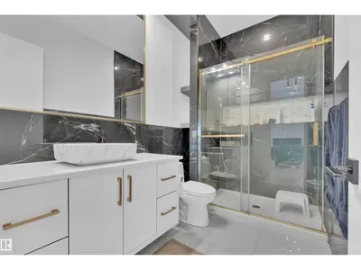 Interior photo 3 of 1704 19 ST NW