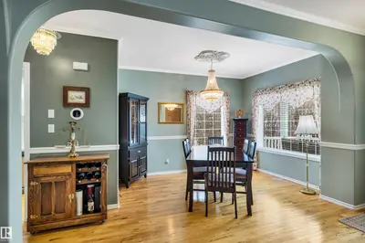 Interior photo 3 of 11 MADISON AV