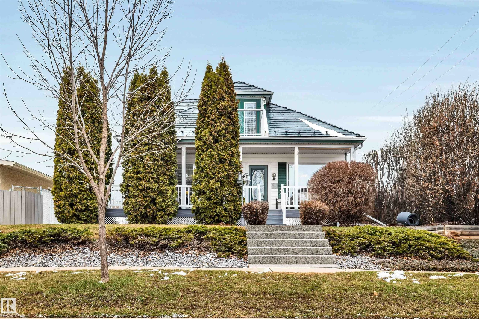 11 MADISON AV, St. Albert - 3 bedroom Detached Single Family for sale