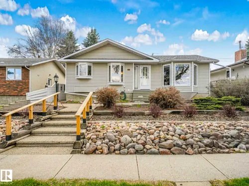 12 MUIR DR, St. Albert - $449,500