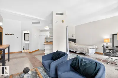 Interior photo 4 of #801 10134 100 ST NW