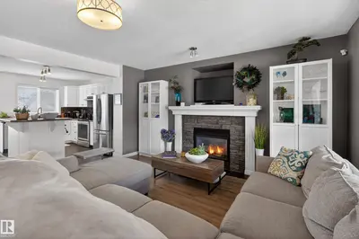 Interior photo 4 of 26 SUMMERFIELD PT