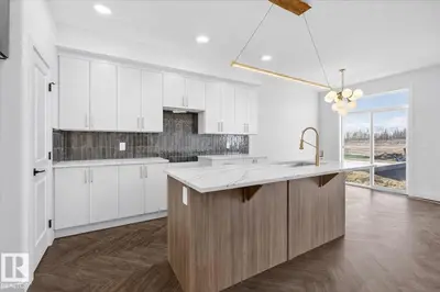 Interior photo 1 of 2628 62 ST SW