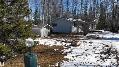 Interior photo 3 of 112 5509 TWP ROAD 494