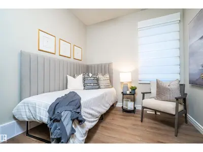 Interior photo 4 of 1611 14 ST NW