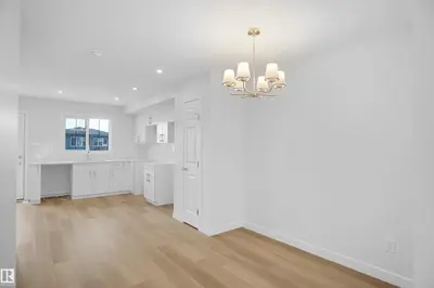 Interior photo 2 of 639 176 AV NE