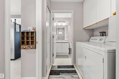 Interior photo 3 of 1491 JEFFERYS CR NW