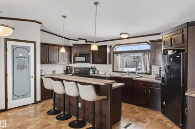 Interior photo 1 of 5914 Kinosoo CR