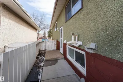 Interior photo 4 of 12928 - 12930 101 ST NW